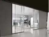 Porta per interni scorrevole in vetro con telaio in alluminio Absolute 002 di Unico Italia