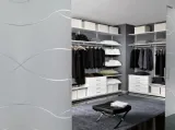 Cabina Armadio lineare in laccato bianco poro aperto e parti strutturali in alluminio Continua 010 di Unico Italia