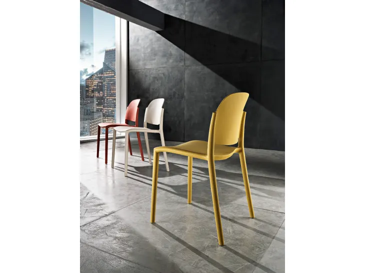 Sedia dal design innovativo Alma in polipropilene di MaxHome