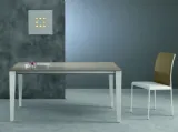 Sedia con struttura in metallo, rivestimento in ecopelle, Malik di Eurosedia