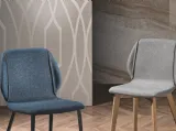 Sedia in tessuto con base in legno Dandy Bordino di MaxHome
