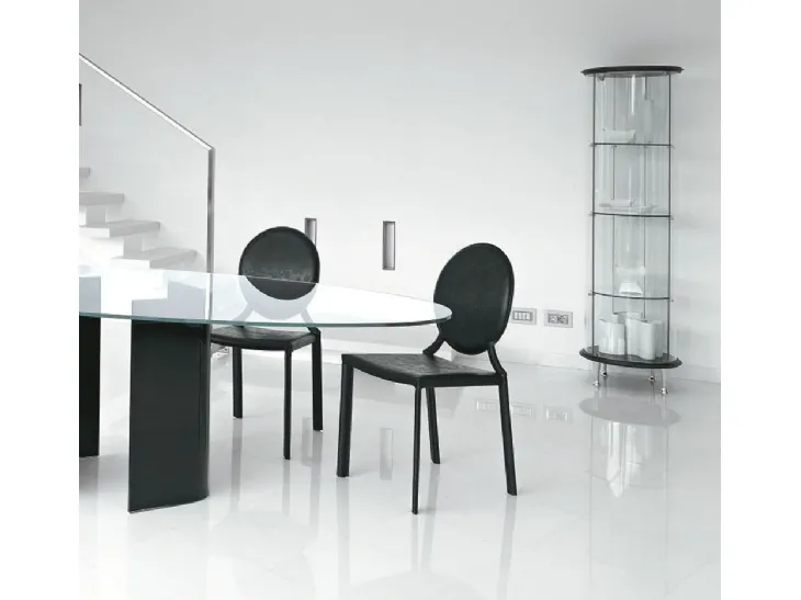 Sedia in cuoio con decorazione floreale sullo schienale Rondò di Unico Italia