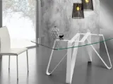 Tavolo di design in vetro e metallo Axel di Eurosedia