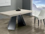 Tavolo allungabile Pechino in laminato abete bianco con base in metallo grigio ardesia di Eurosedia