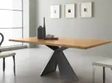 Tavolo fisso in metallo e legno Tokio di Eurosedia