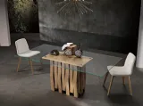 Tavolo con piano in vetro Urban in legno di MaxHome