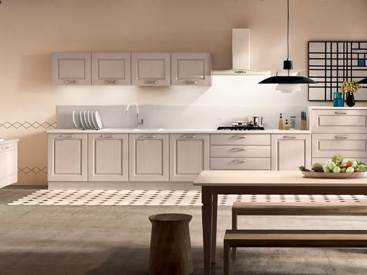 Cucina Classica lineare Maya in Frassino massello finitura Canapa di Atra Cucine
