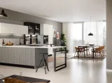 Cucina Moderna angolare Trend Linea in finitura rovere grey e fenix bianco kos di Forma la cucina