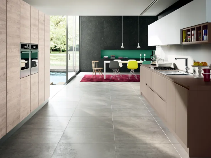 Cucina su misura lineare Avantgarde in laminato fenix Castoro Ottawa e Rovere naturale di Atra Cucine